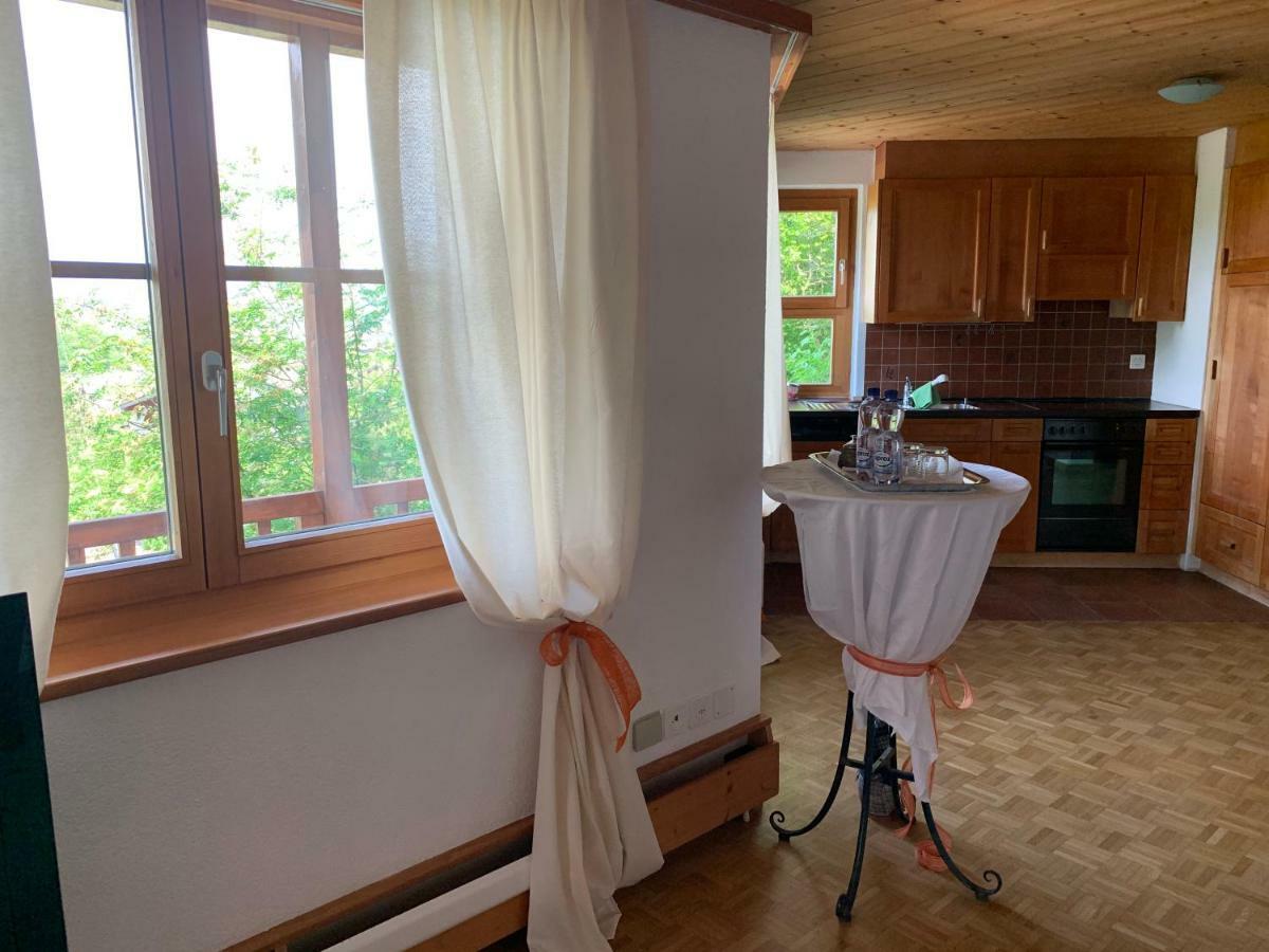 Bed & Breakfast Region Murtensee Munchenwiler Luaran gambar